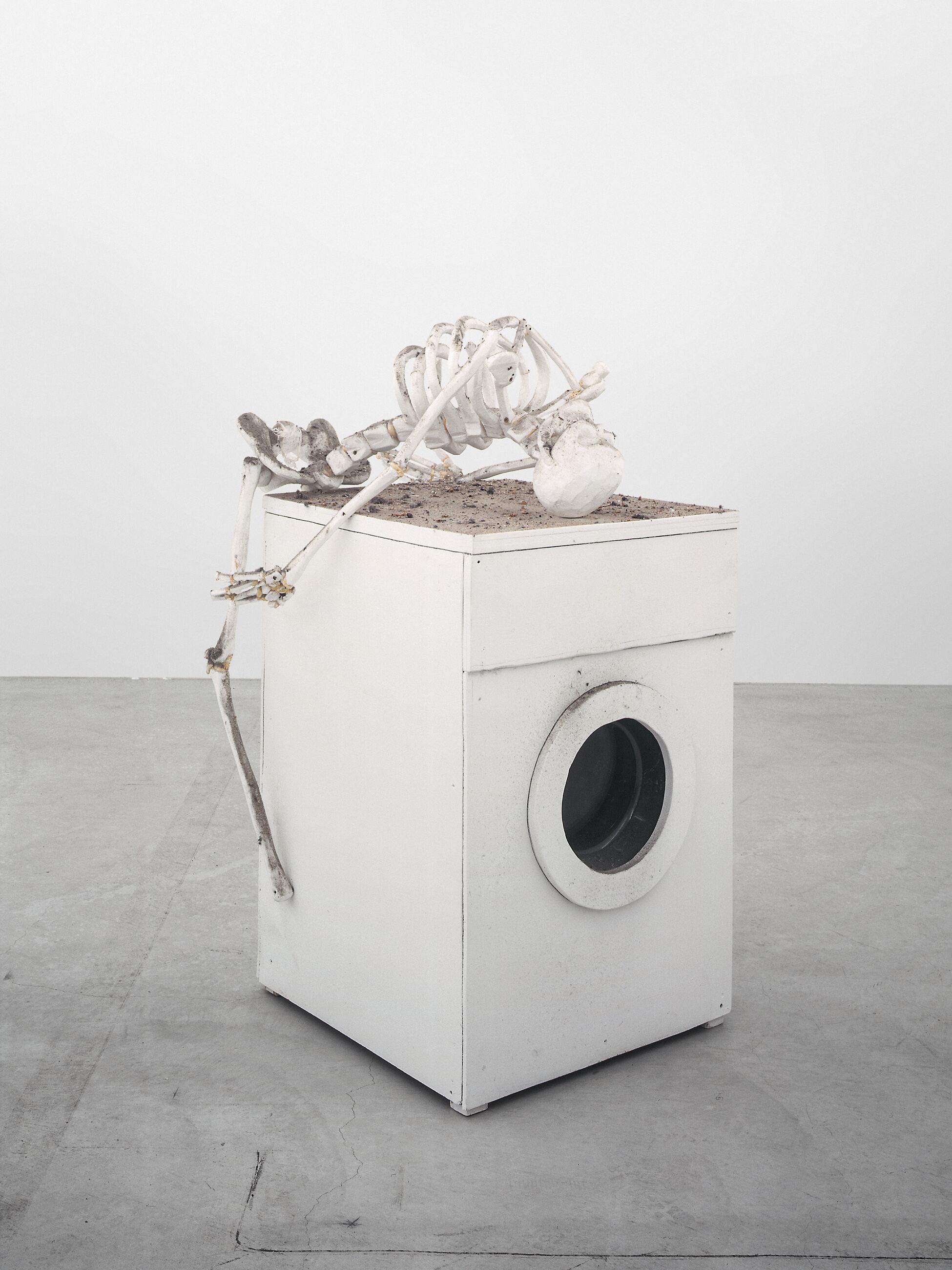Spiegelgasse (Mirror Alley) - Curated by Gianni Jetzer - Hauser